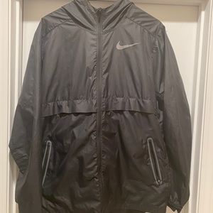 Mens Nike Running jacket size XL Almost new